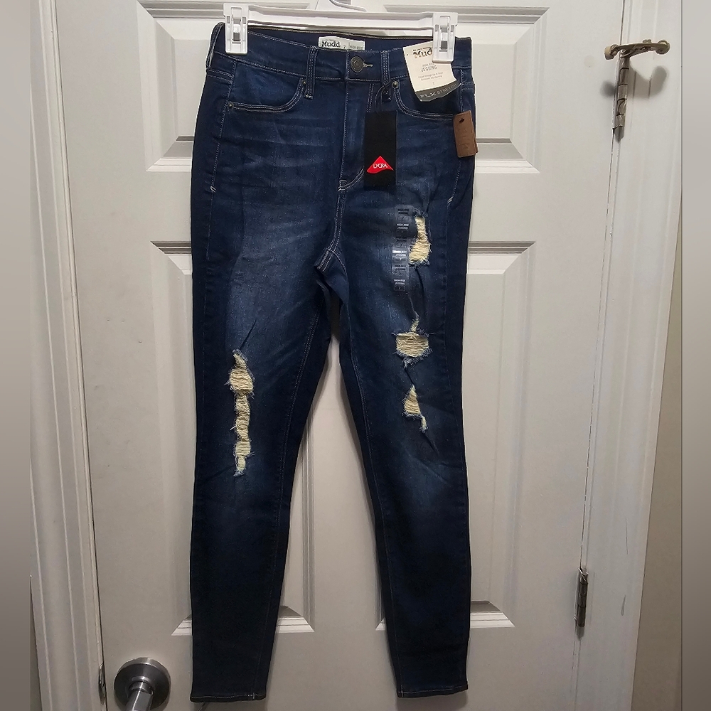 NWT Juniors' Mudd Stretch High Rise Jeggings Size: 7